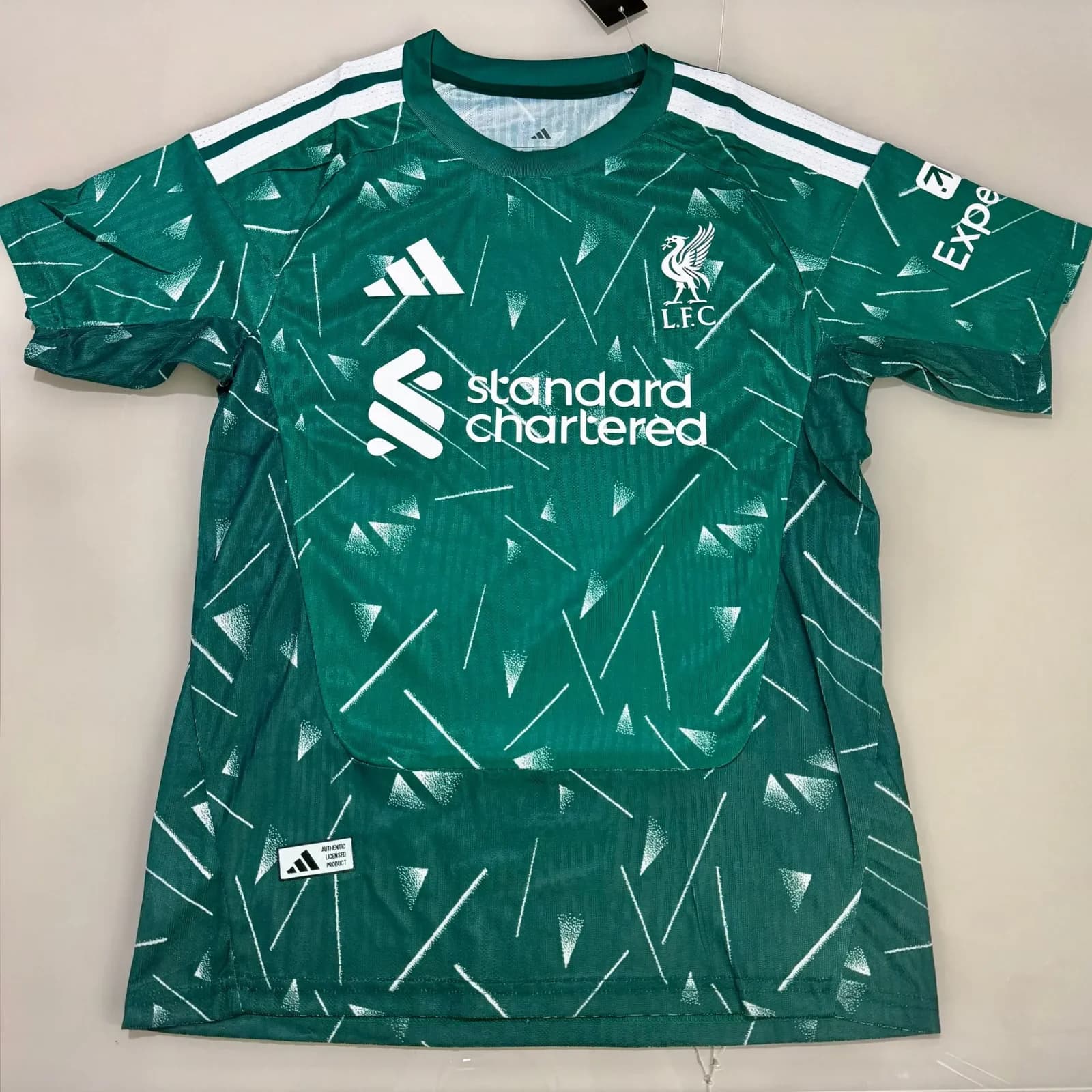 Camisa Liverpool Goleiro Reserva 26/27 - Jogador